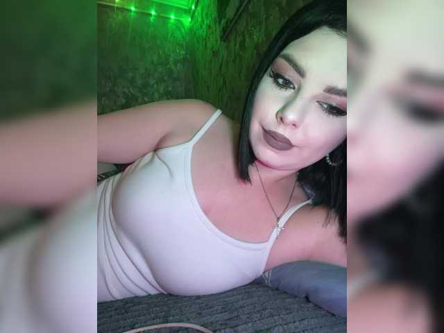 Nata17-1 live cam on BongaCams