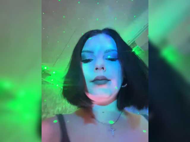 Nata17-1 live cam on BongaCams