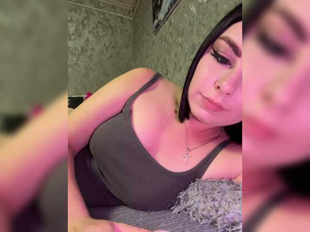 Nata17-1 live cam on BongaCams