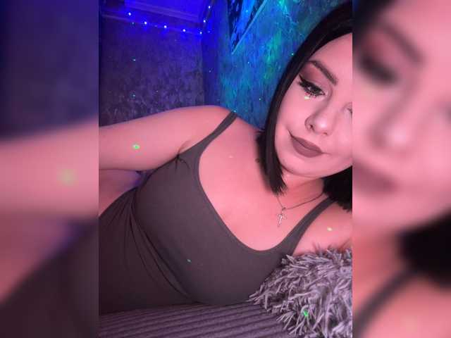Nata17-1 live cam on BongaCams