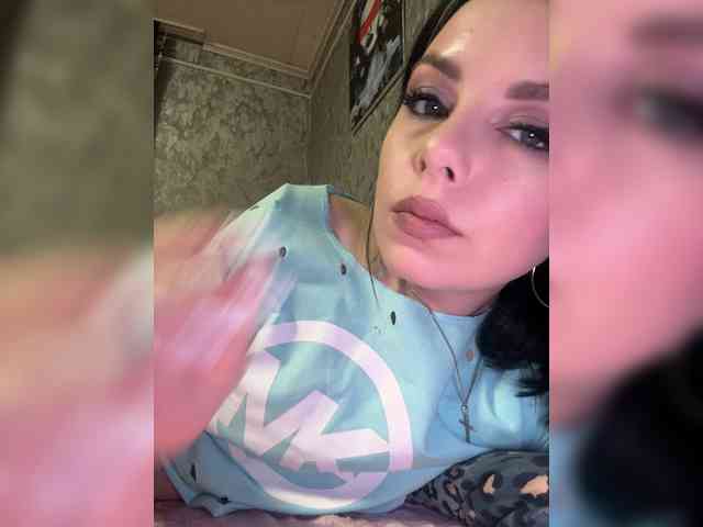 Nata17-1 Live Webcam on BongaCams