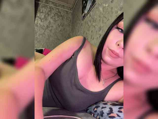 Nata17-1 Live Webcam on BongaCams