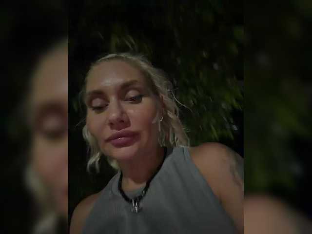 Tvoyasamka77's BongaCams show and profile