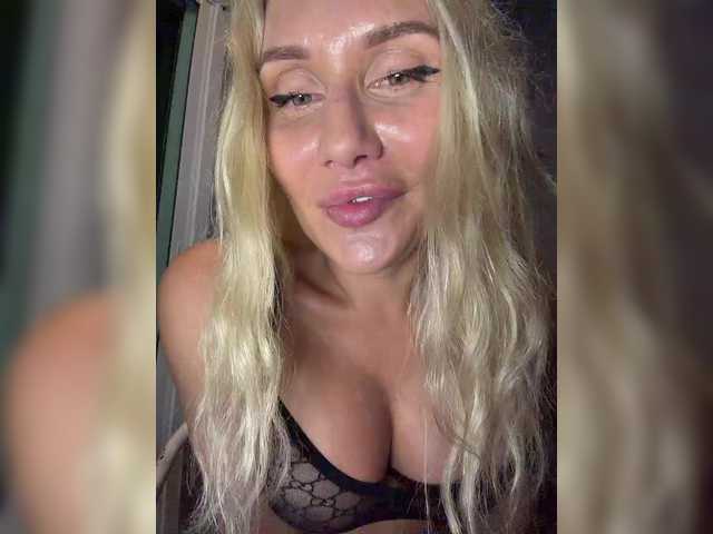 Tvoyasamka77 live webcam show