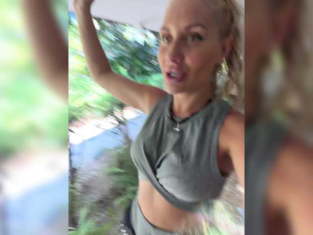 Tvoyasamka77's BongaCams show and profile