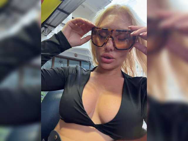 Tvoyasamka77 live webcam show