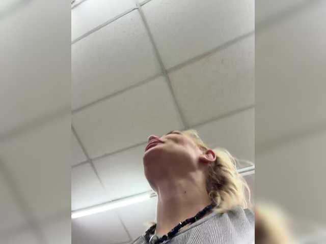 Tvoyasamka77's BongaCams show and profile