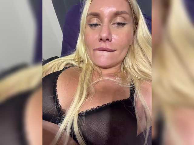 Tvoyasamka77, en vivo ahora en BongaCams