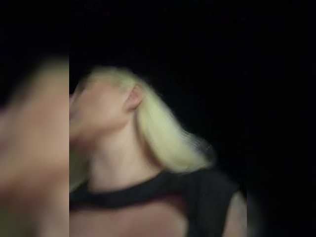 Tvoyasamka77 Live Cam on BongaCams