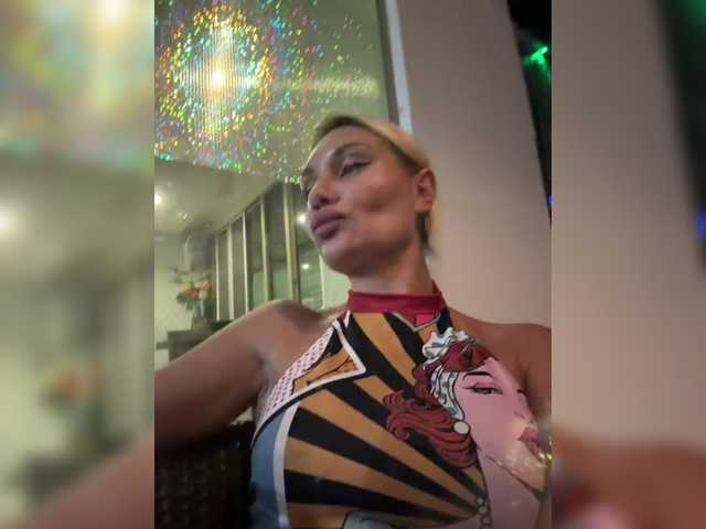 Tvoyasamka77 live cam on BongaCams