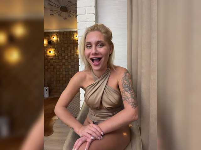 Tvoyasamka77, live now on BongaCams
