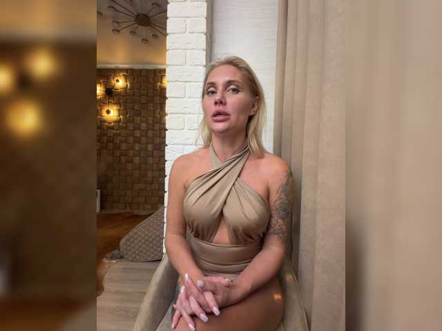 Tvoyasamka77, live now on BongaCams