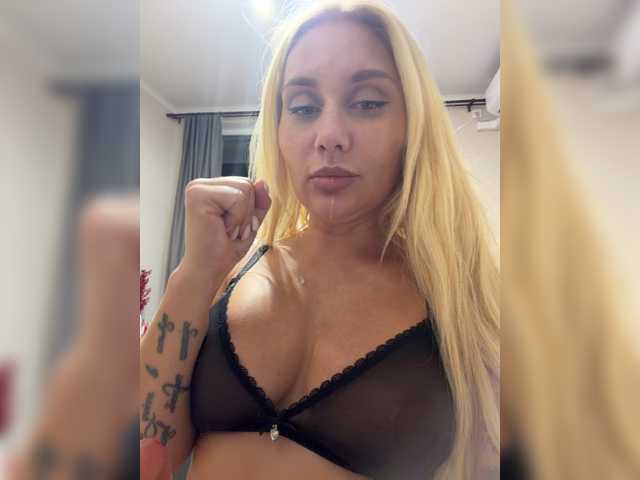 Tvoyasamka77 live cam preview