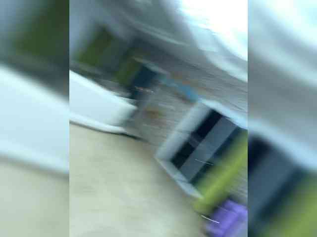 Tvoyasamka77 webcam