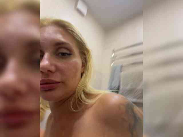 Tvoyasamka77 webcam