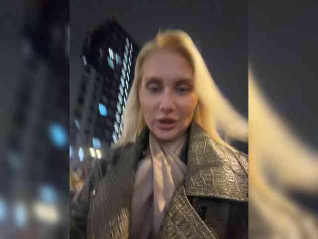 Tvoyasamka77 webcam