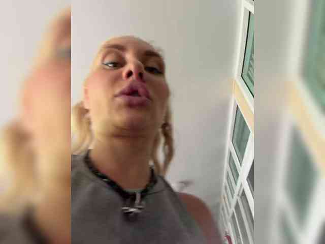 Tvoyasamka77 Live Webcam on BongaCams