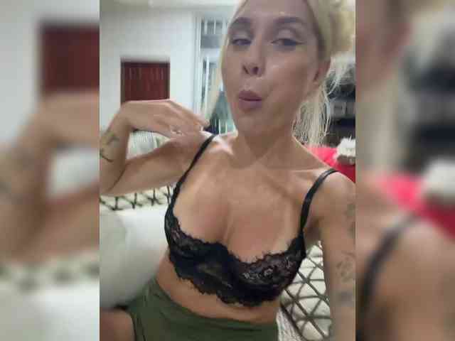 Tvoyasamka77 webcam
