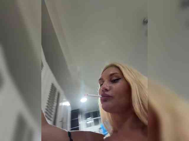 Tvoyasamka77 webcam