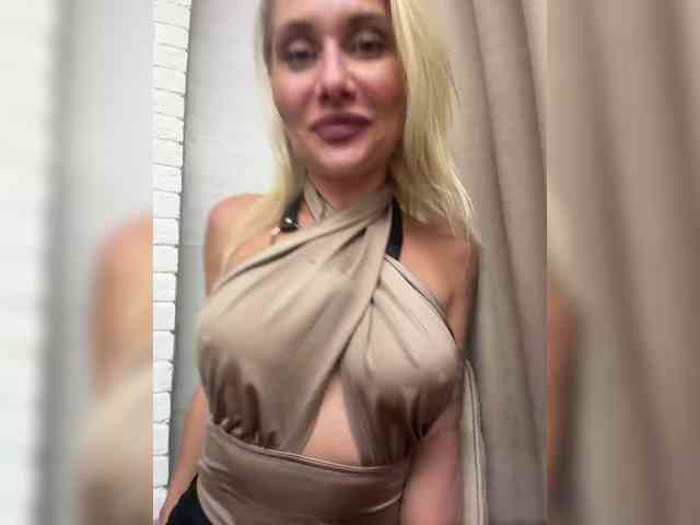 Tvoyasamka77 webcam