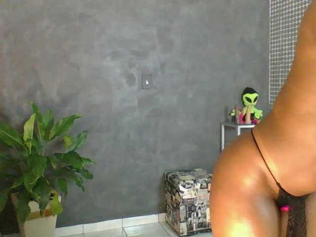 Anjinhamah live cam on BongaCams