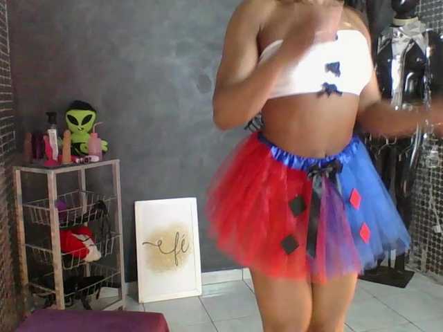 Anjinhamah live cam on BongaCams