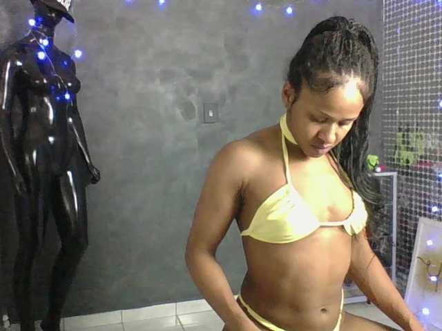 Anjinhamah live cam on BongaCams