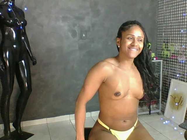 Anjinhamah live cam on BongaCams