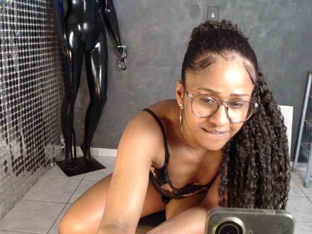 Anjinhamah, live now on BongaCams