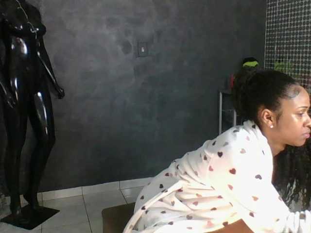 Anjinhamah live cam on BongaCams