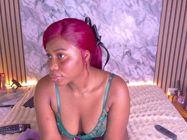 choco-dessert live cam on BongaCams