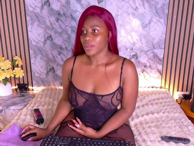 choco-dessert live cam on BongaCams