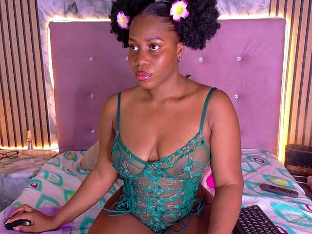 choco-dessert's BongaCams show and profile