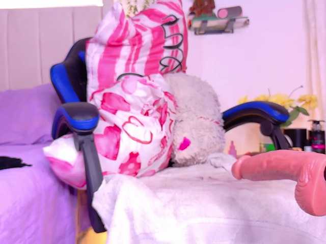 choco-dessert, en directo ahora en BongaCams