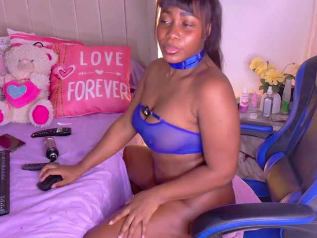 choco-dessert live cam on BongaCams