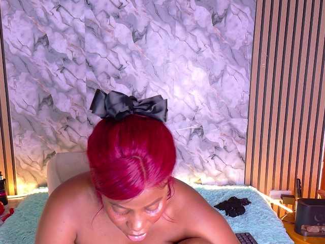 choco-dessert live cam on BongaCams