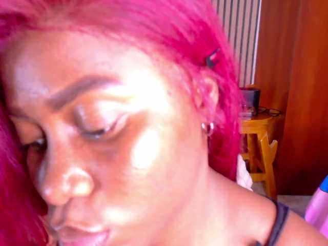 choco-dessert live webcam show
