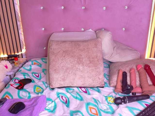 choco-dessert's BongaCams show and profile