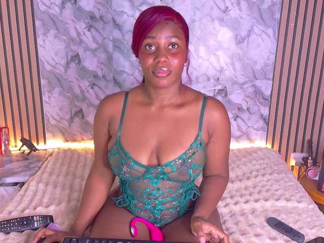 choco-dessert live webcam show