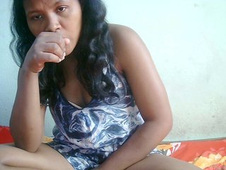 Cathie69's Live Webcam