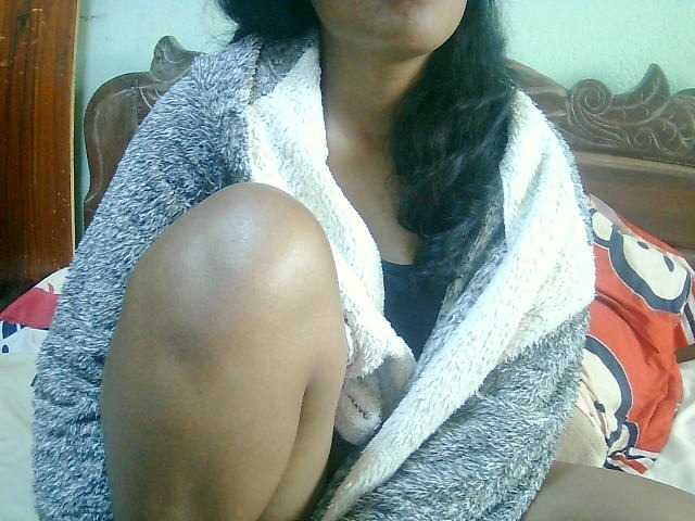 Cathie69 live cam on BongaCams