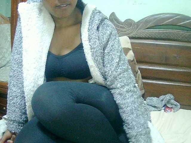 Cathie69 live cam on BongaCams