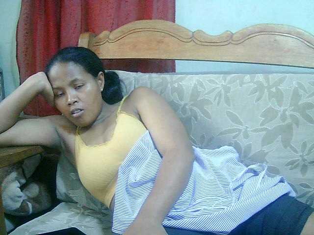 Cathie69 live cam on BongaCams