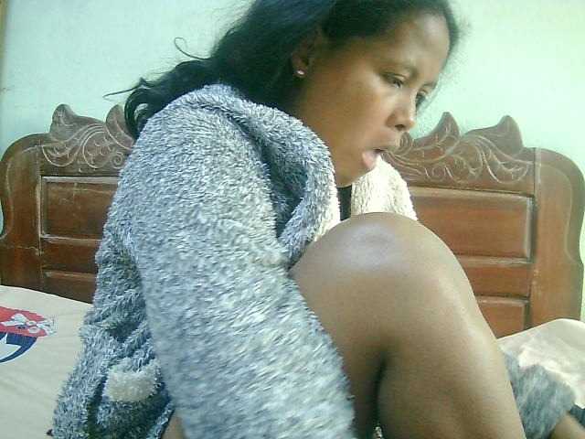 Cathie69 live cam on BongaCams