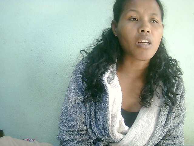 Cathie69 live cam on BongaCams