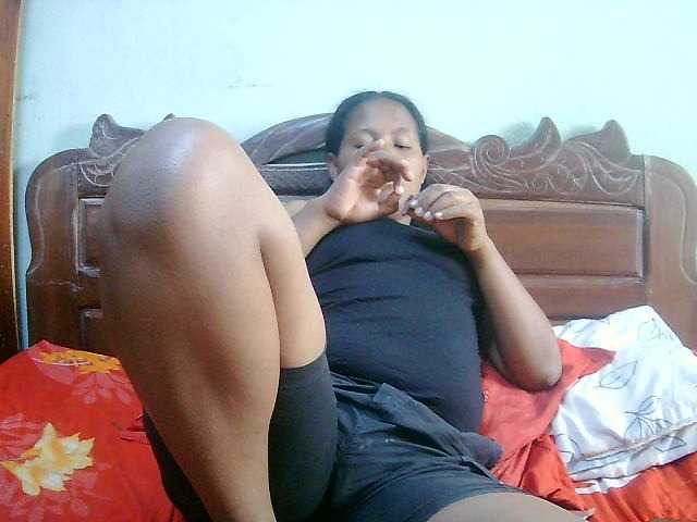 Cathie69 live cam on BongaCams