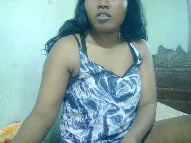 Cathie69 live cam on BongaCams