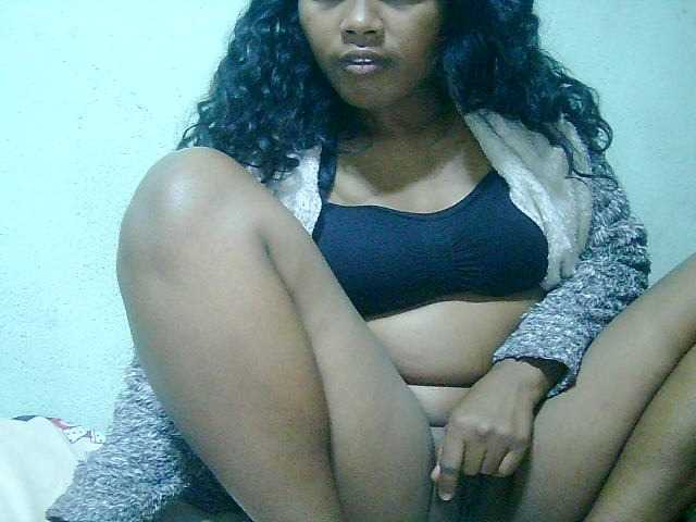 Cathie69 live cam on BongaCams