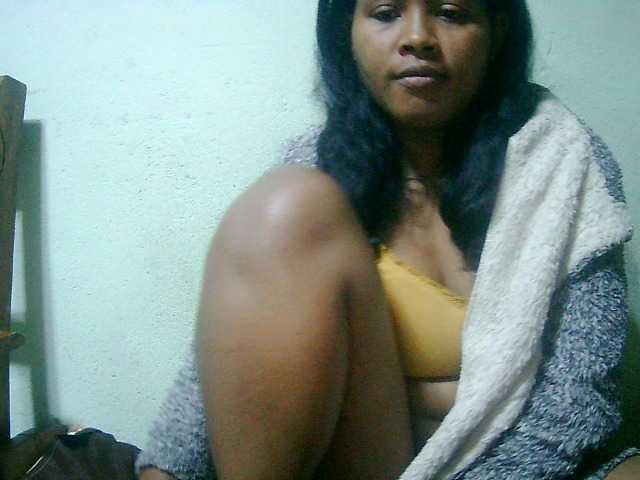 Cathie69 live cam on BongaCams