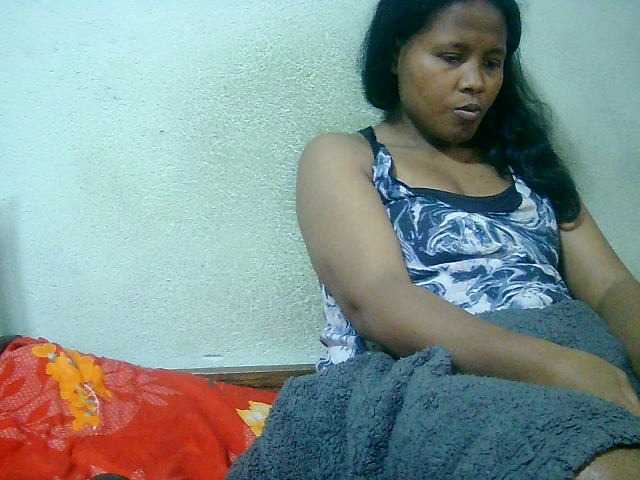 Cathie69 live cam on BongaCams